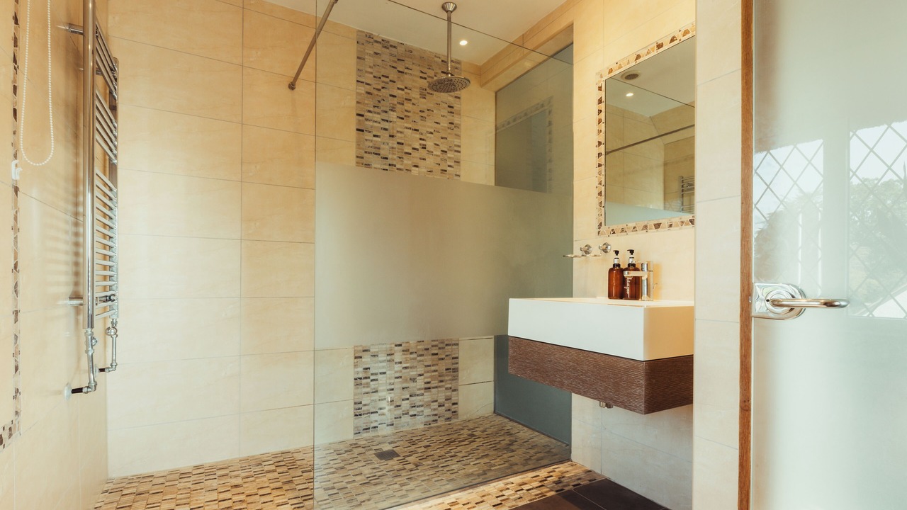Photo of Bathroom in Wraysbury