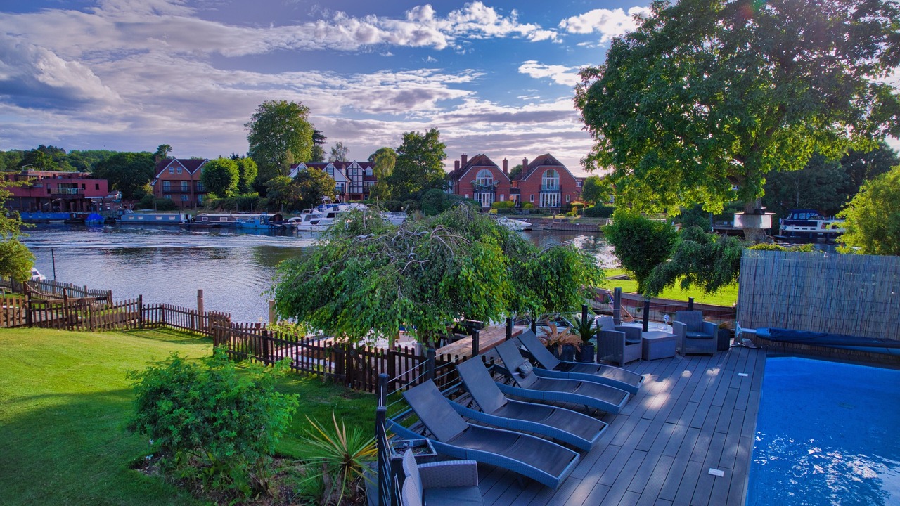 Photo of Outdoor in Wraysbury