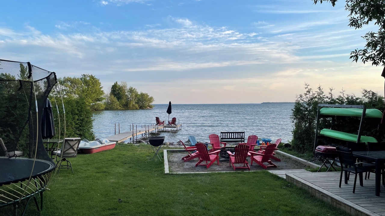 Photo of Outdoor in Brock