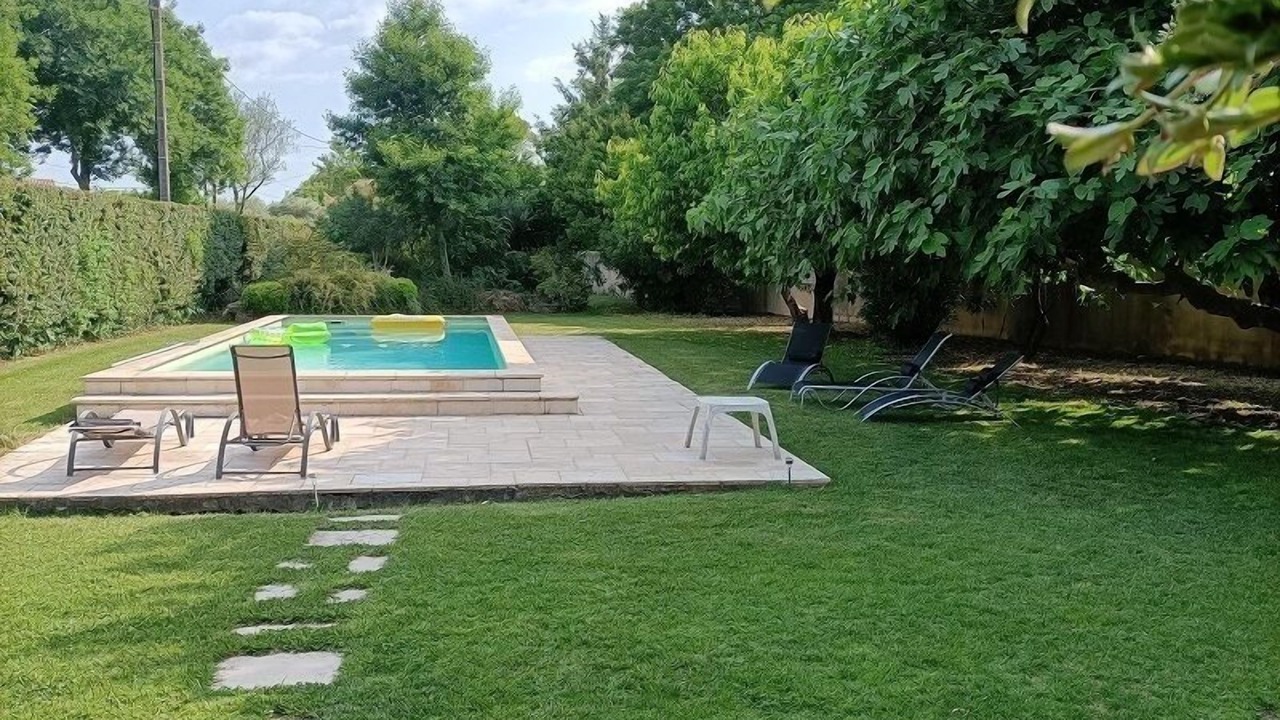 Photo of Outdoor in Entraigues-sur-la-Sorgue