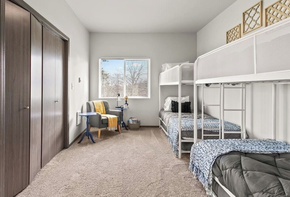 Photo of Bedroom in South Perry District