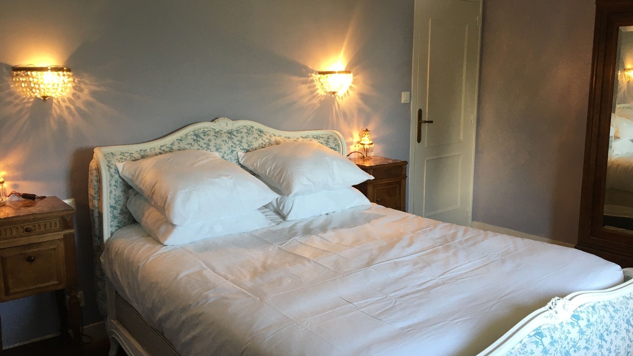 Photo of Bedroom in Montbray