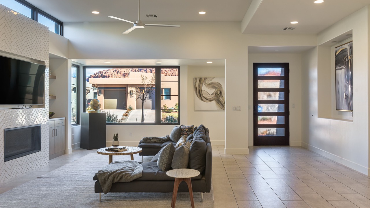 Photo of Livingroom in Ivins