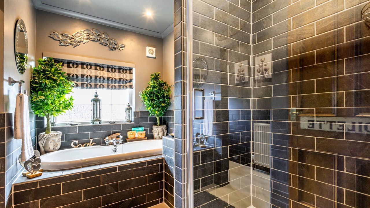 Photo of Bathroom in Stamford Bridge