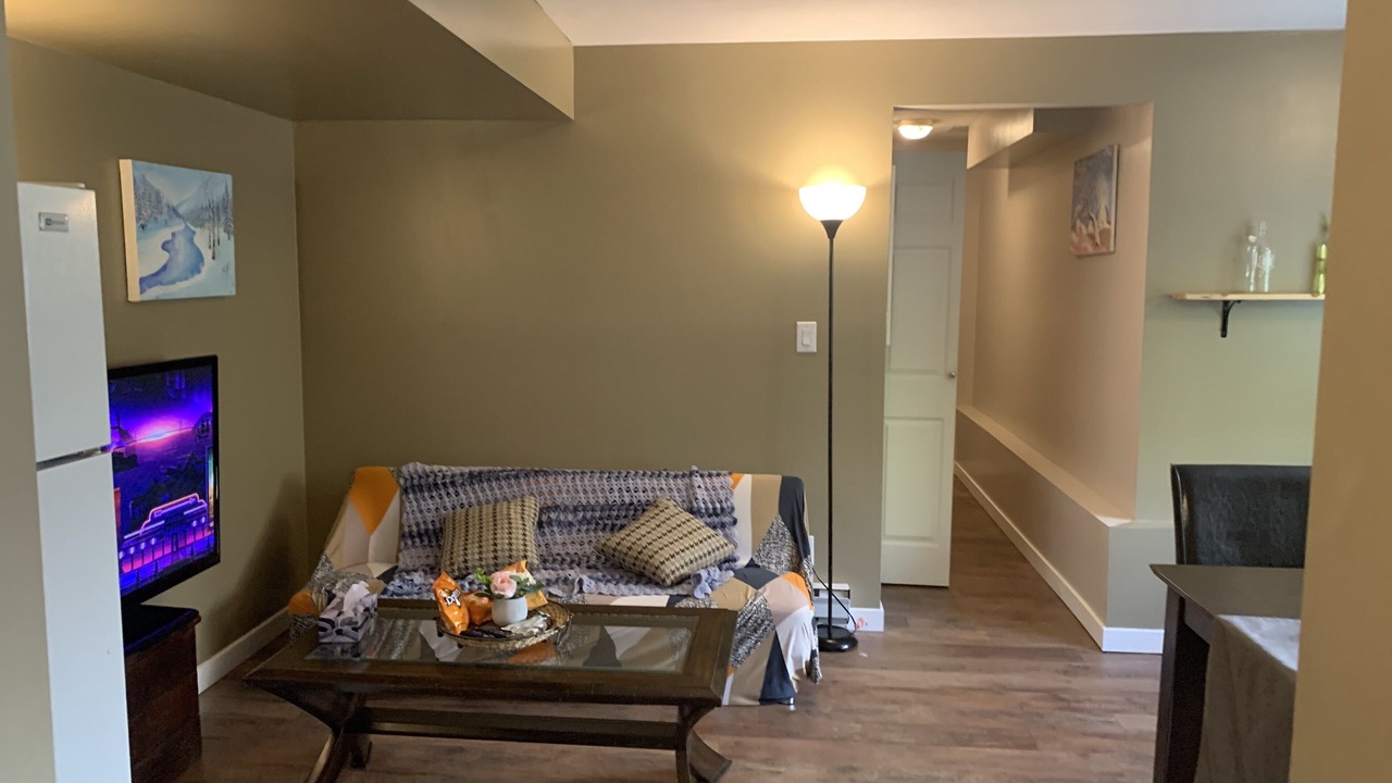 Photo of Livingroom in Upper Ten Oaks