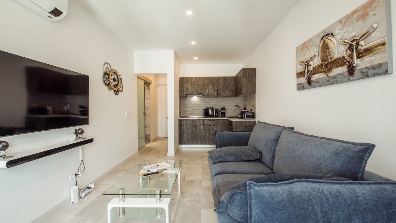 Photo of Livingroom in Militari