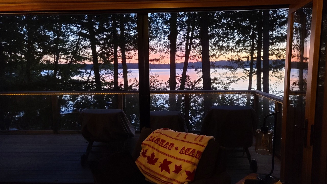 Photo of Bedroom in Muskoka Lakes