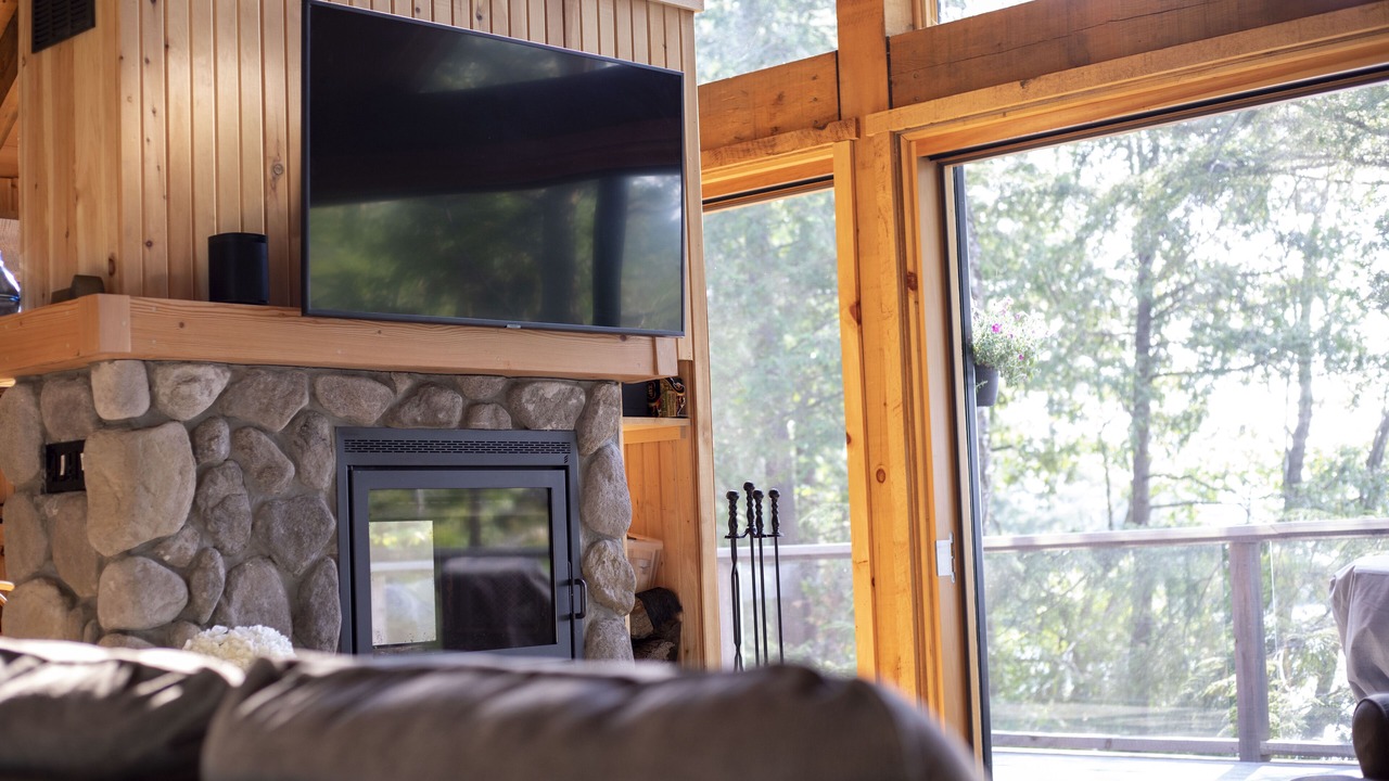 Photo of Bedroom in Muskoka Lakes