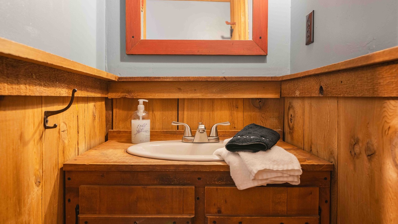 Photo of Bathroom in Madisonville