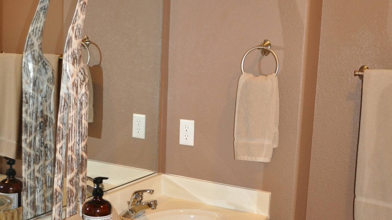 Photo of Bathroom in North Natomas