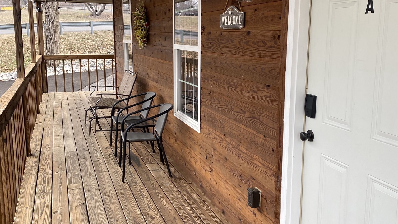 Photo of Patio Balcony in Grand Rivers