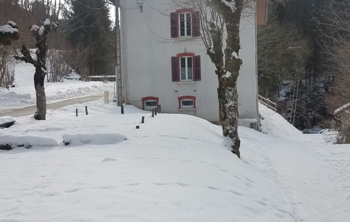 Photo of Outdoor in Montperreux