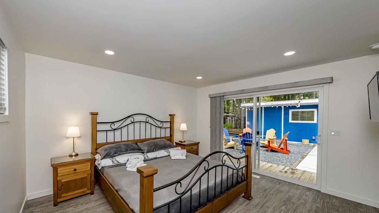 Photo of Bedroom in Cultus Lake