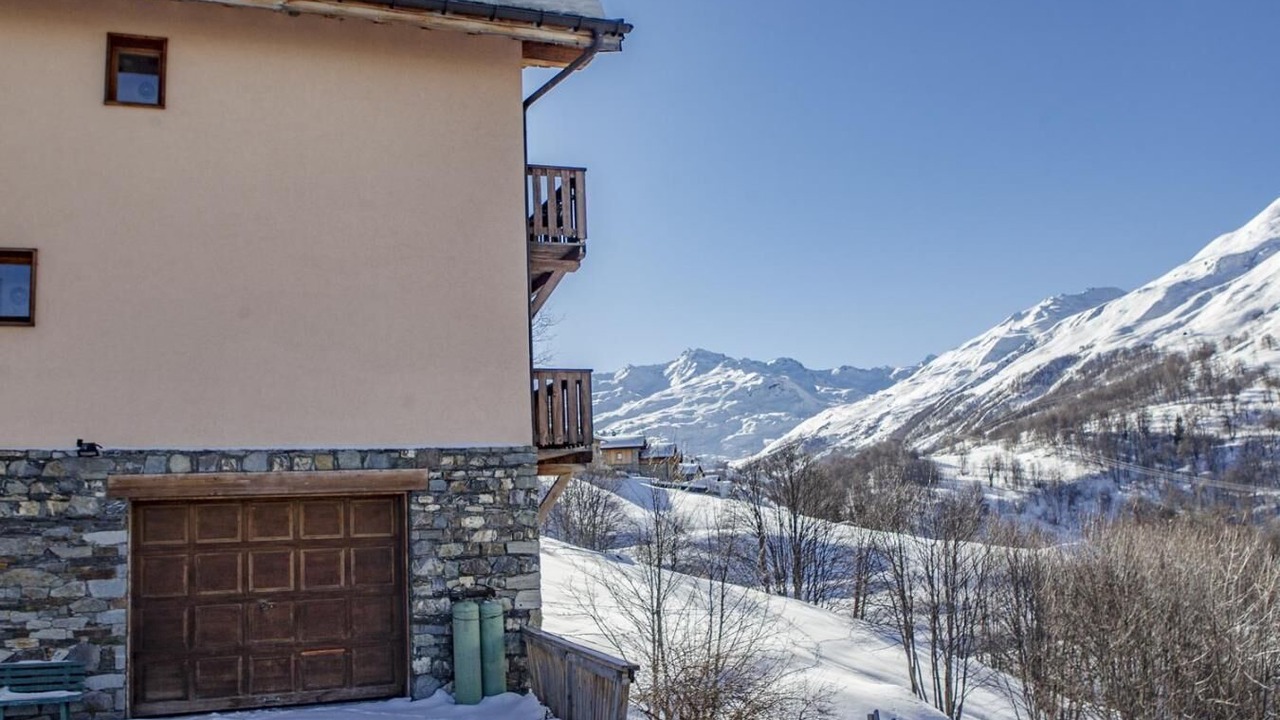 Photo of Outdoor in Praranger