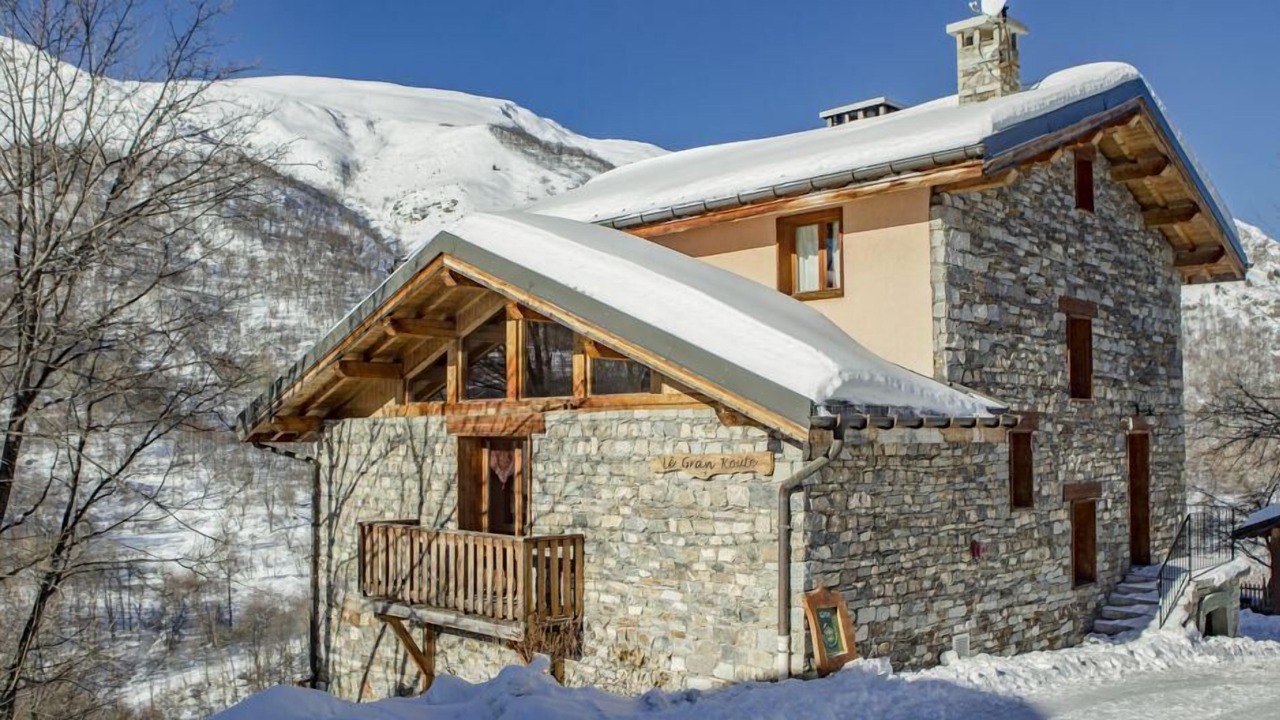 Photo of Outdoor in Praranger