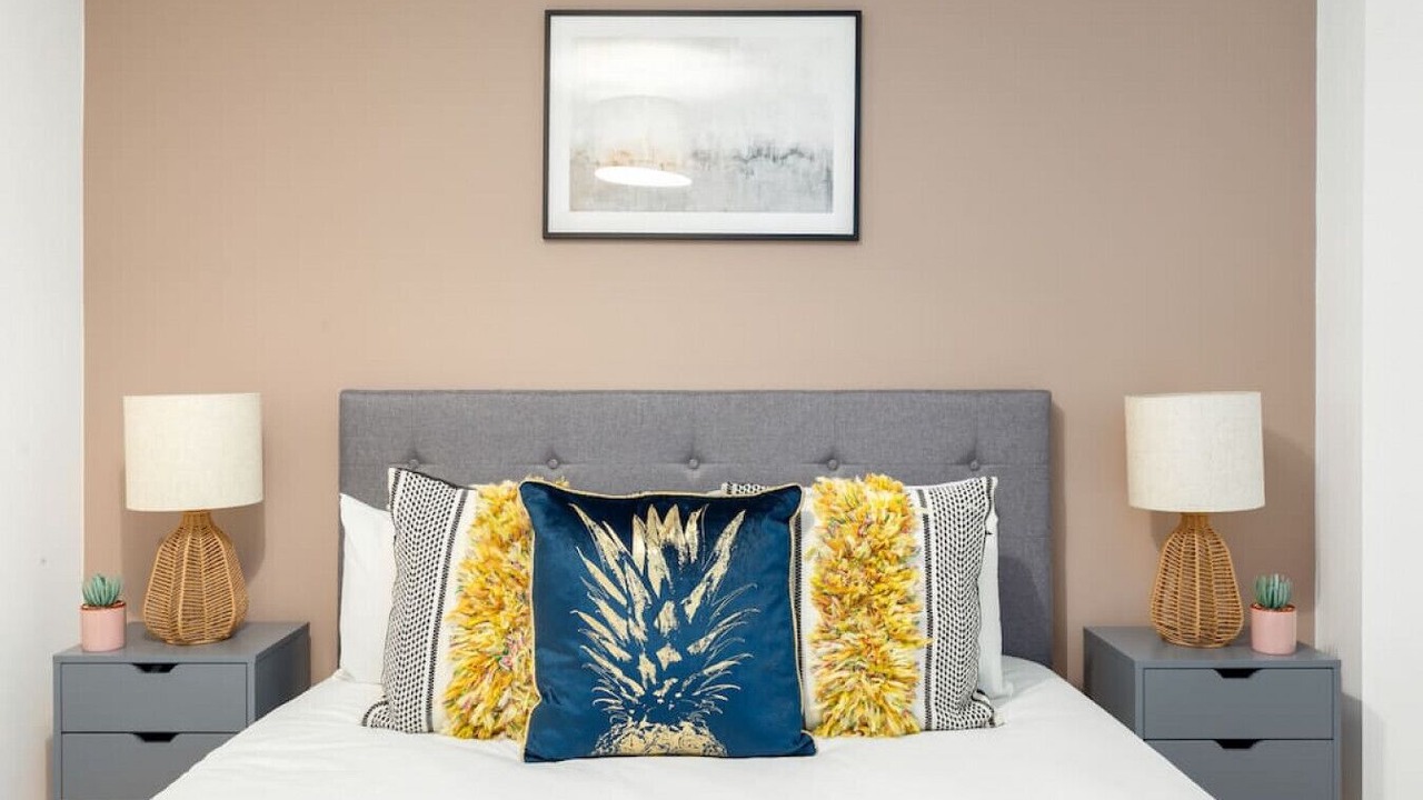Photo of Bedroom in Homerton