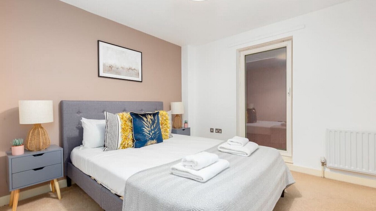 Photo of Bedroom in Homerton