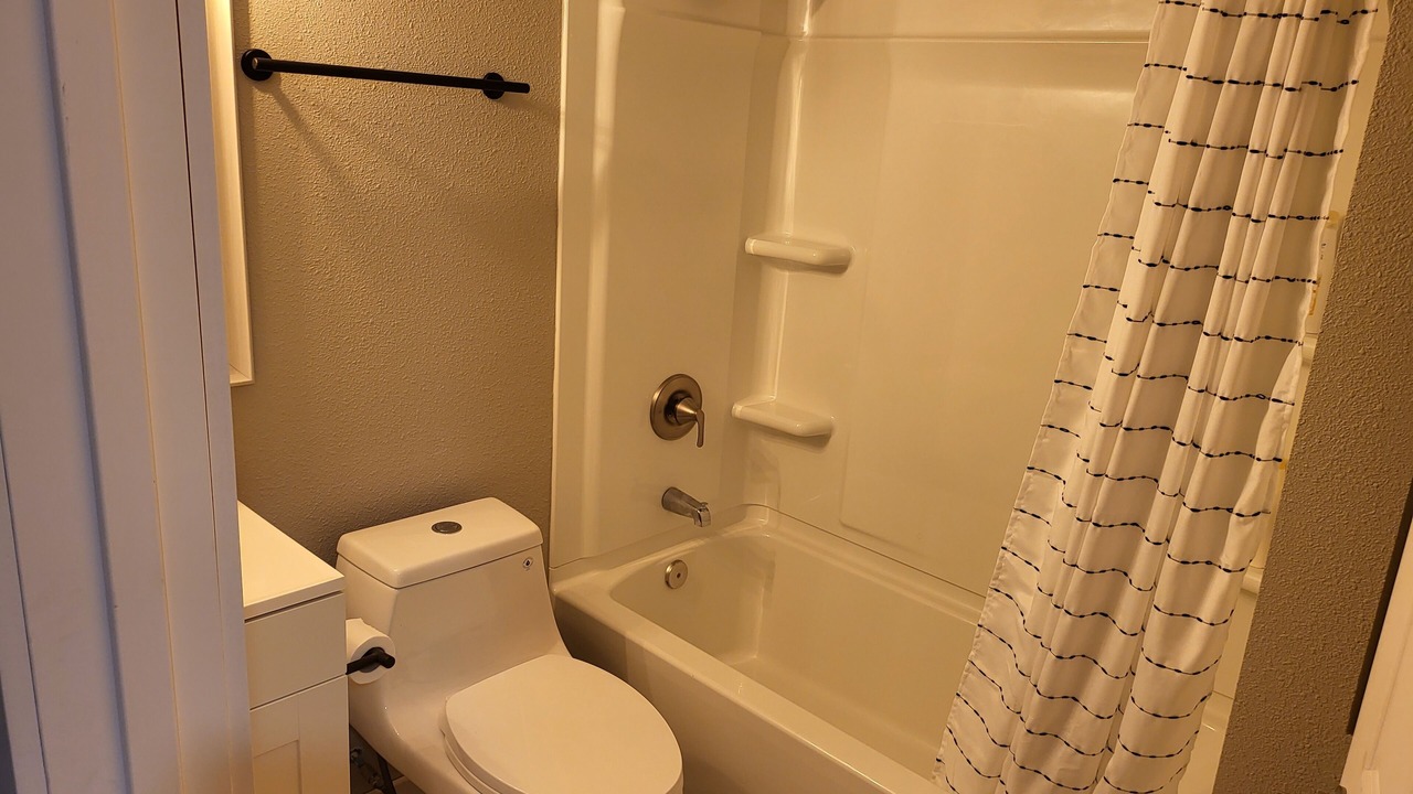 Photo of Bathroom in Nevada - Lidgerwood
