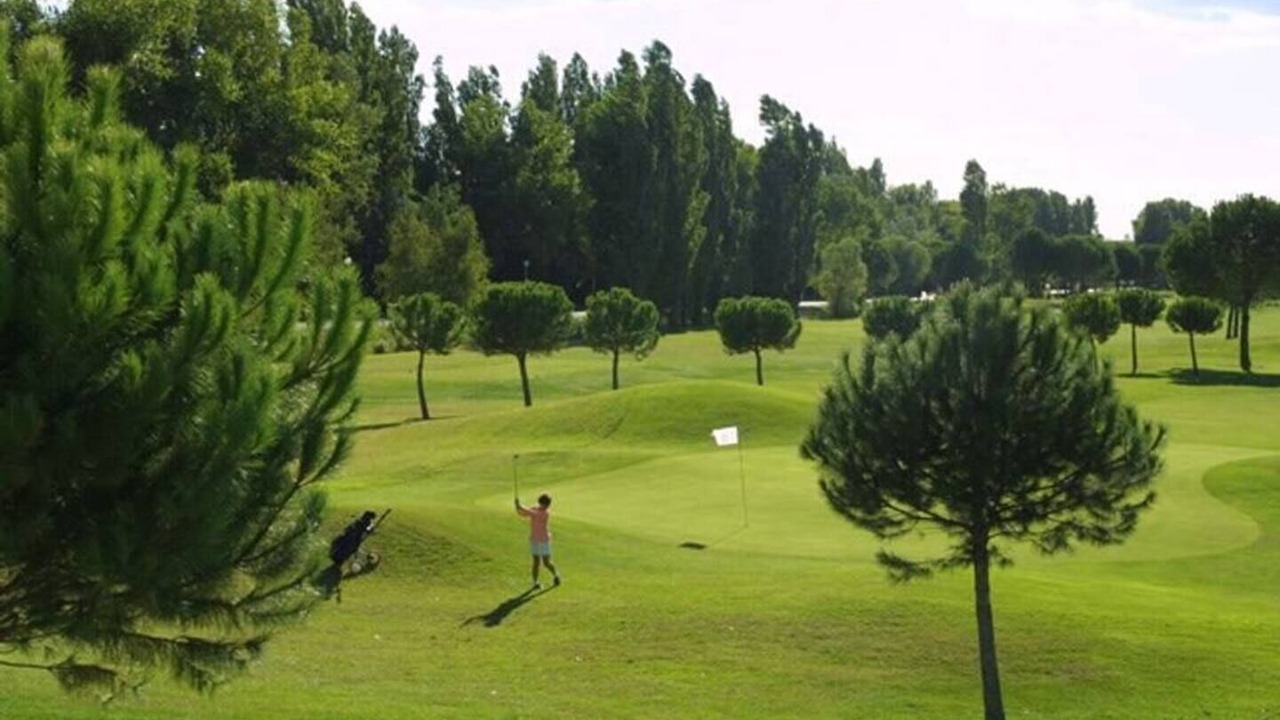 Photo of Others in Le Couchant