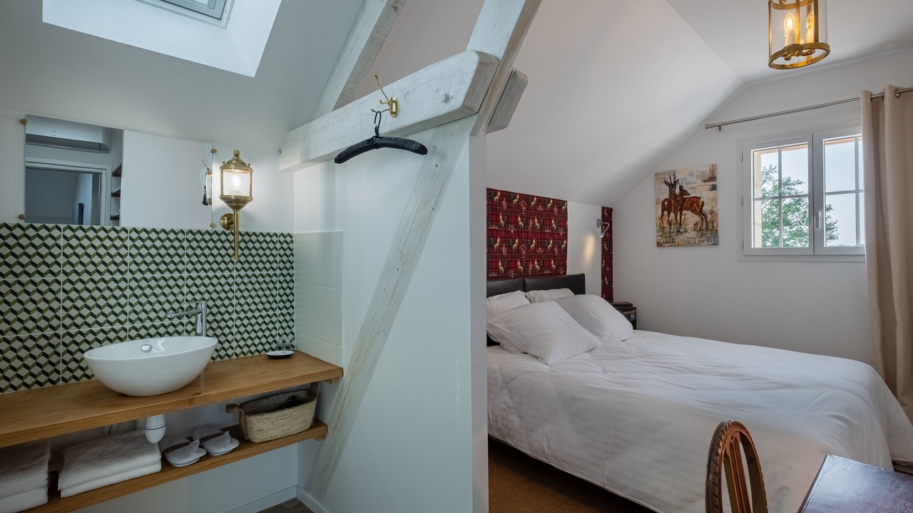 Photo of Bedroom in Flere-la-Riviere