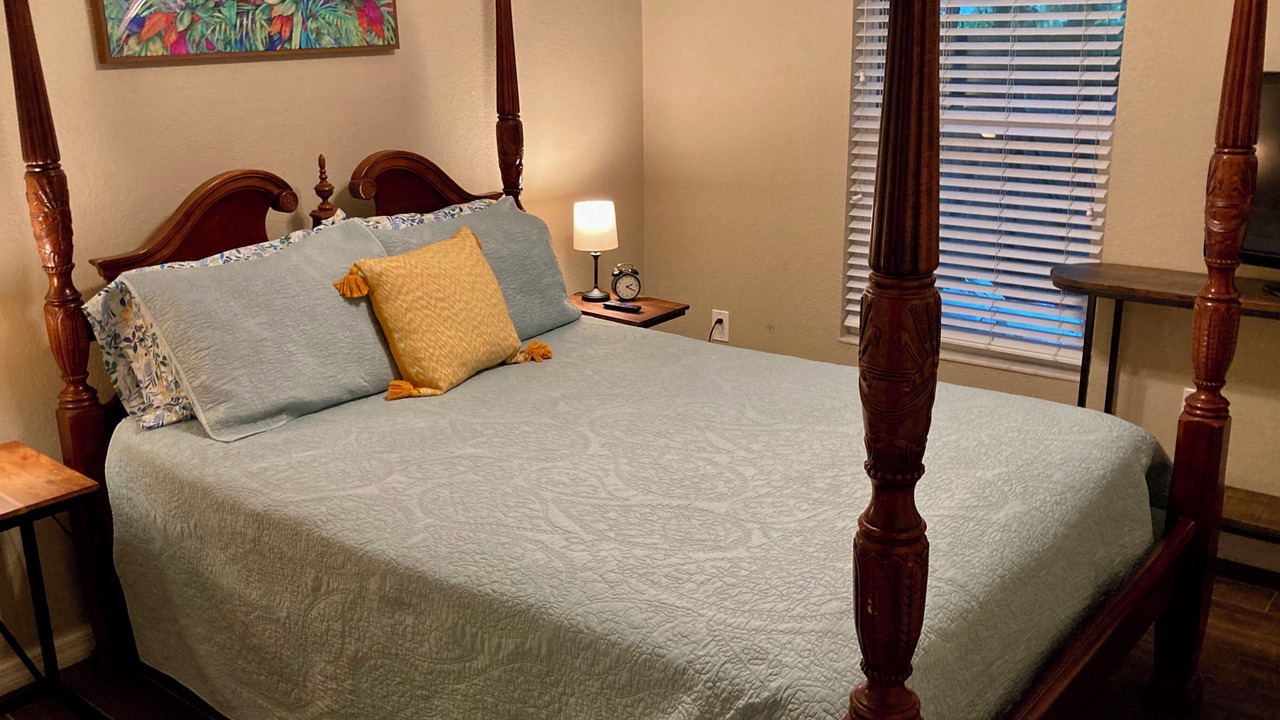 Photo of Bedroom in Central Sarasota