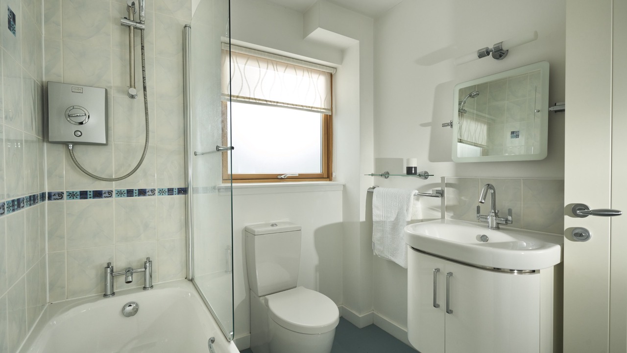 Photo of Bathroom in Strachur
