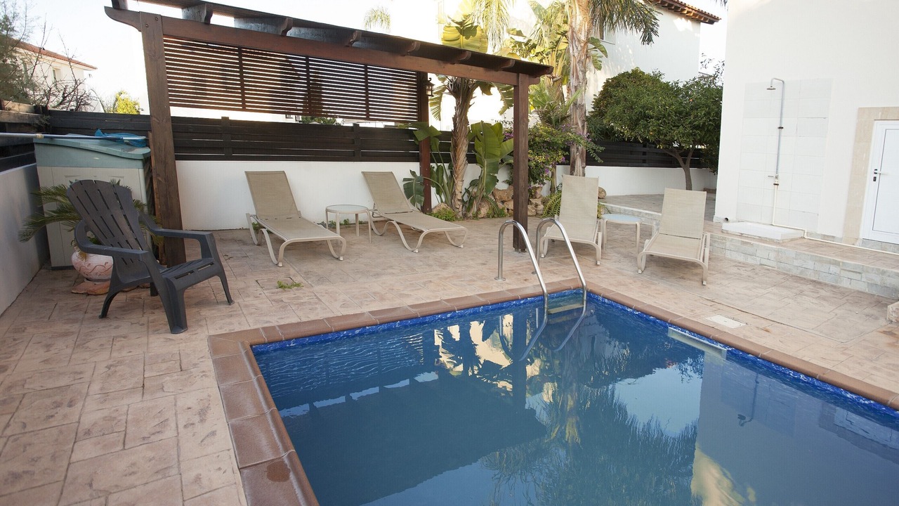 Photo of Outdoor in Pernera