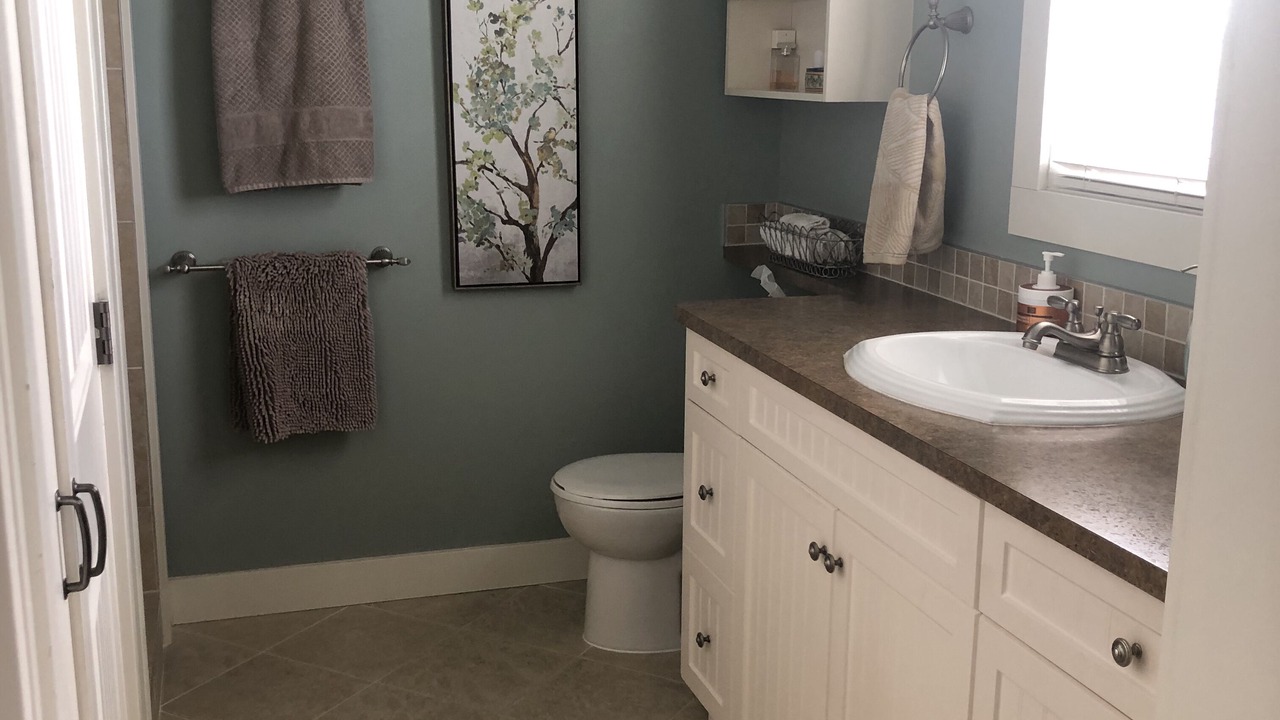 Photo of Bathroom in Okotoks
