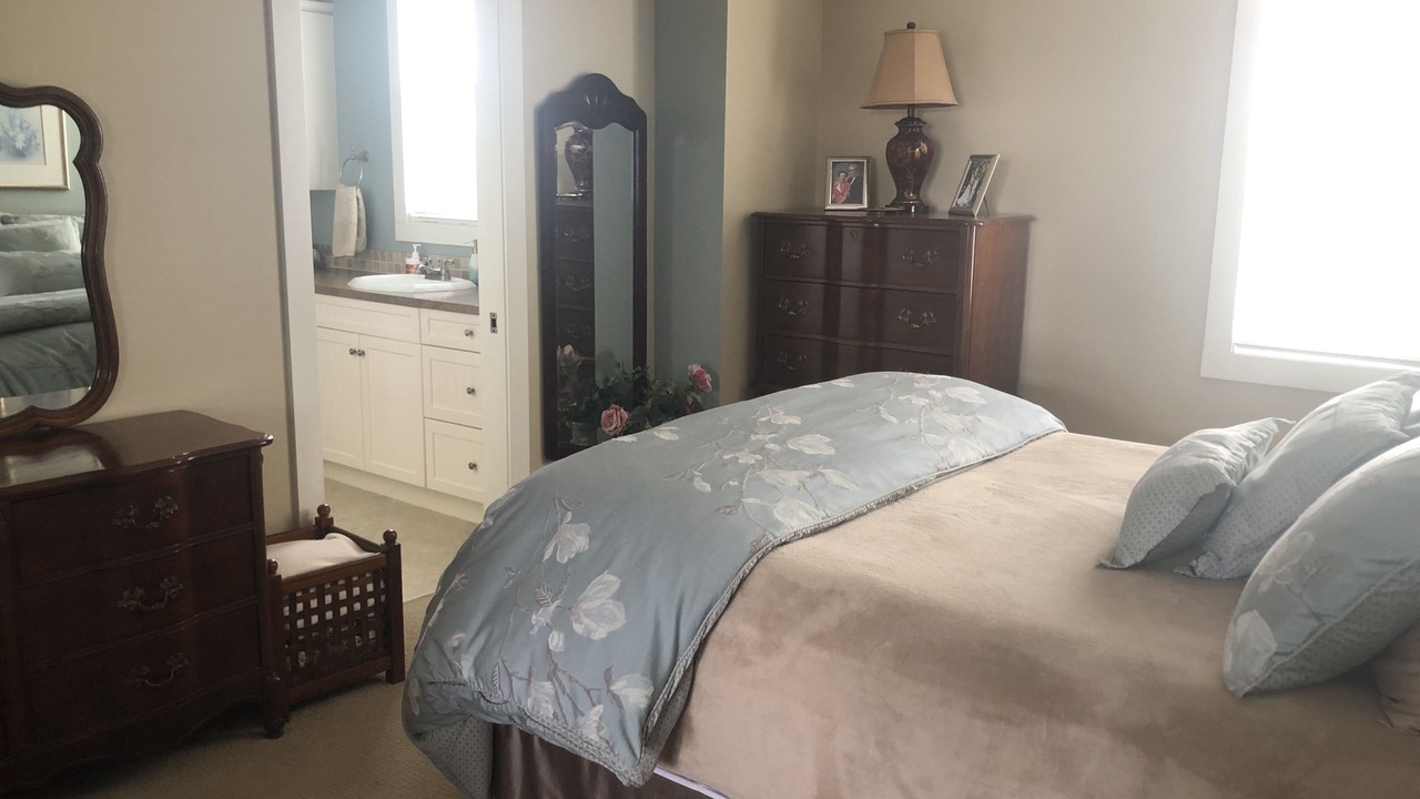 Photo of Bedroom in Okotoks