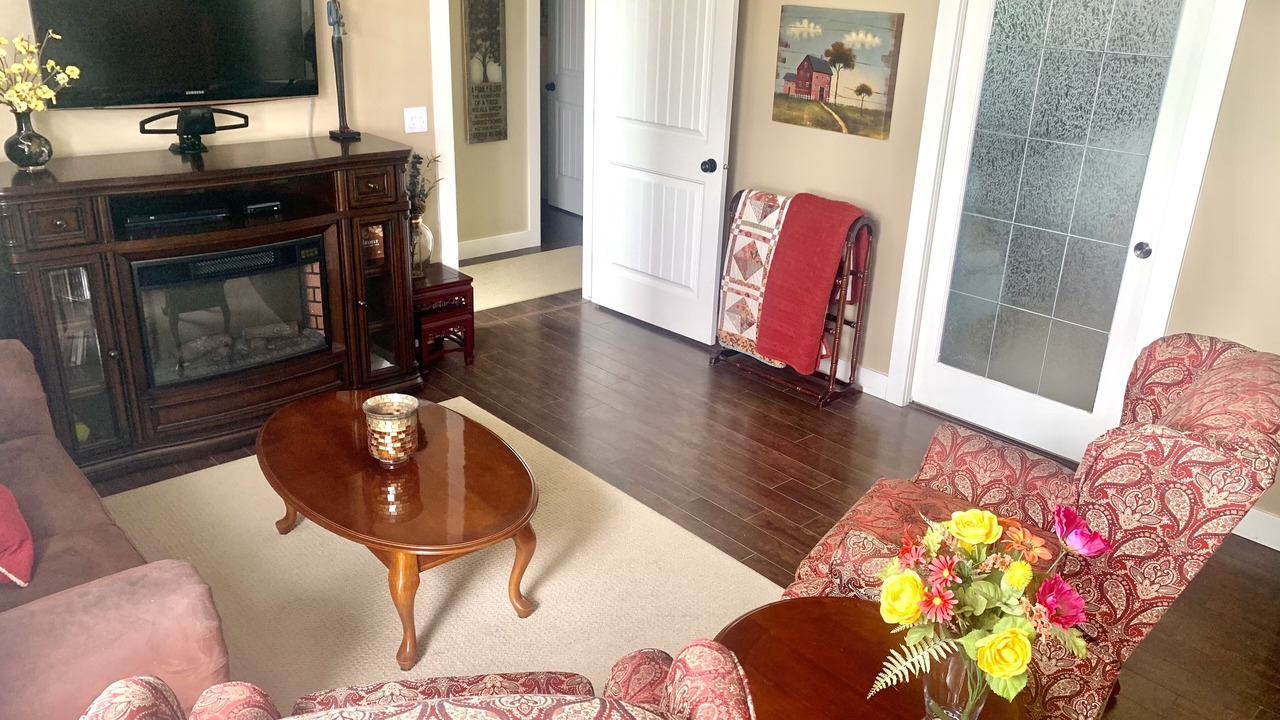 Photo of Livingroom in Okotoks