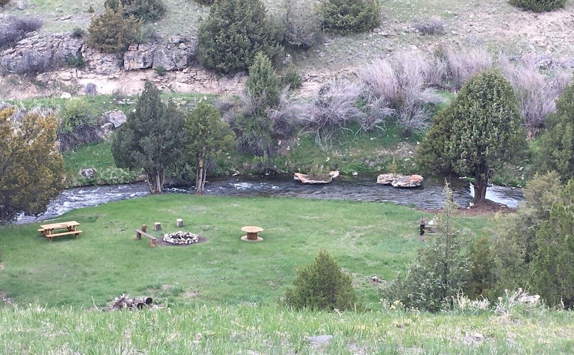 Photo of Outdoor in Shining Mountains