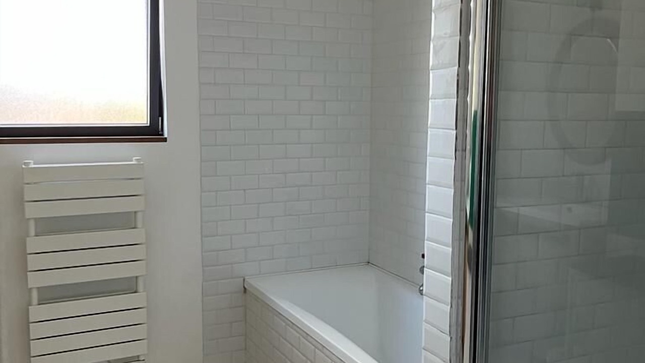 Photo of Bathroom in Saint-Denis-en-Val