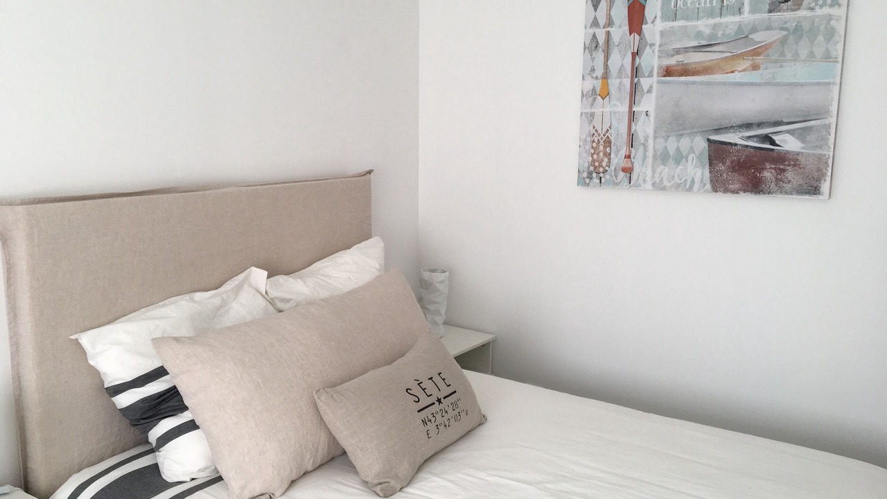 Photo of Bedroom in Sete