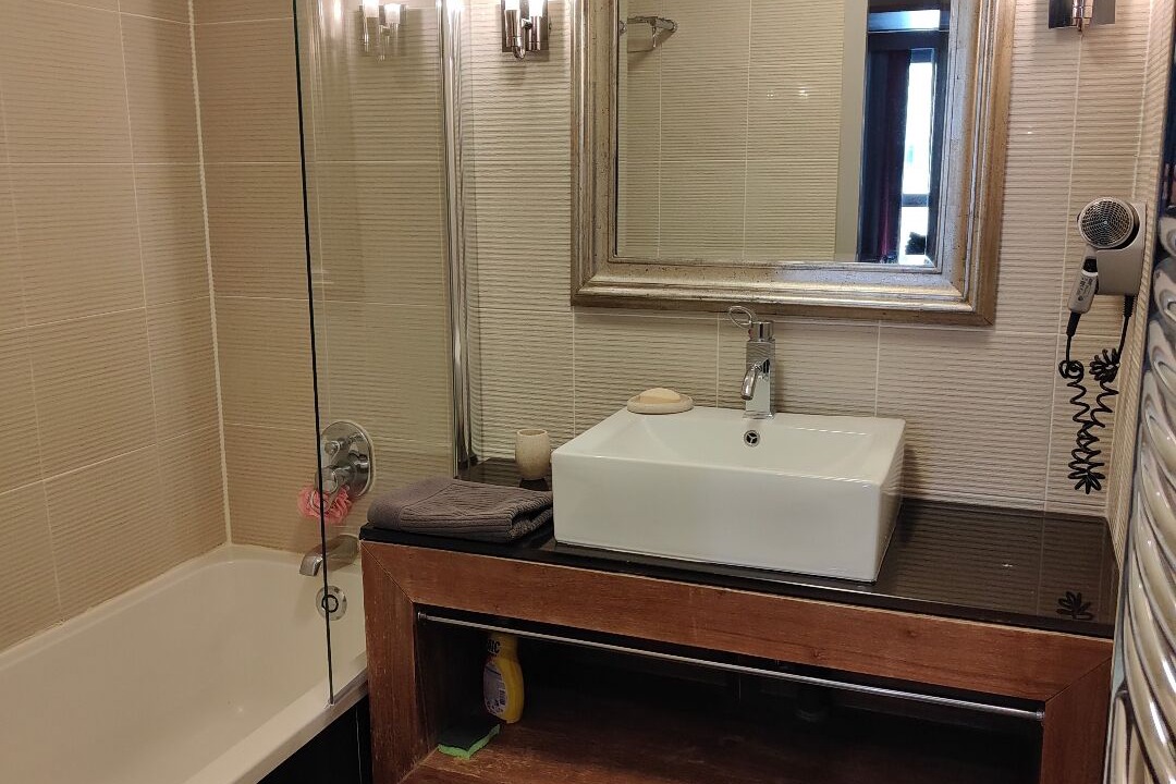 Photo of Bathroom in Les Deux Alpes
