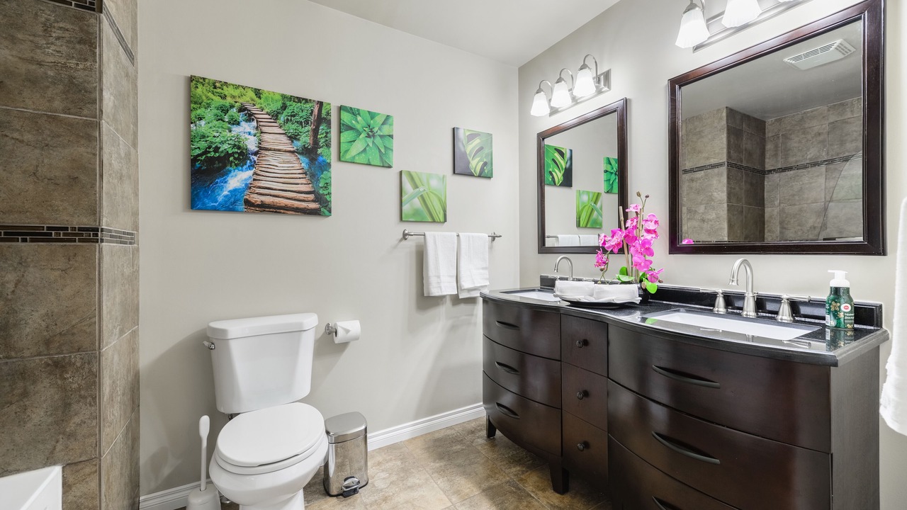Photo of Bathroom in West Edmonton