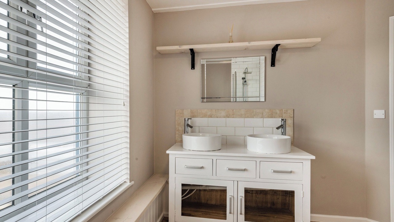 Photo of Bathroom in Cromer