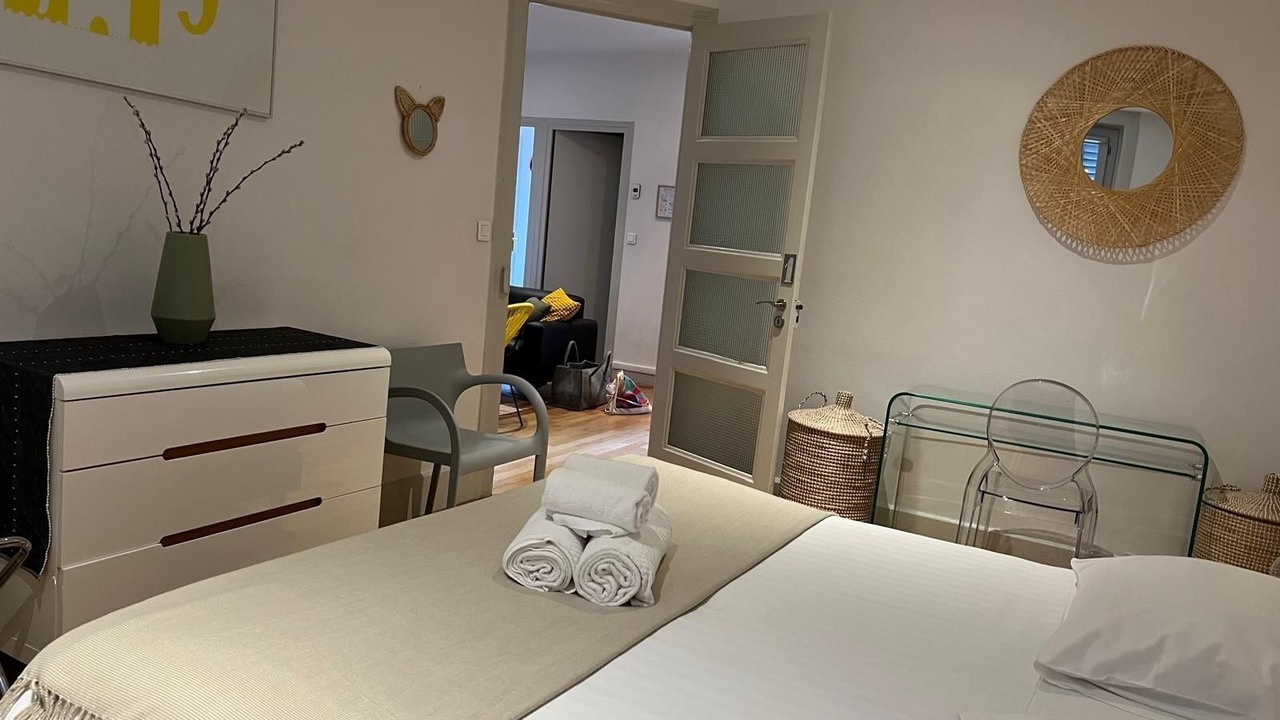 Photo of Bedroom in Feuillat Desgenettes