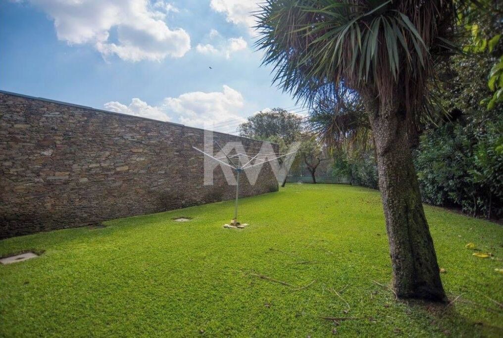 Photo of Outdoor in Rates