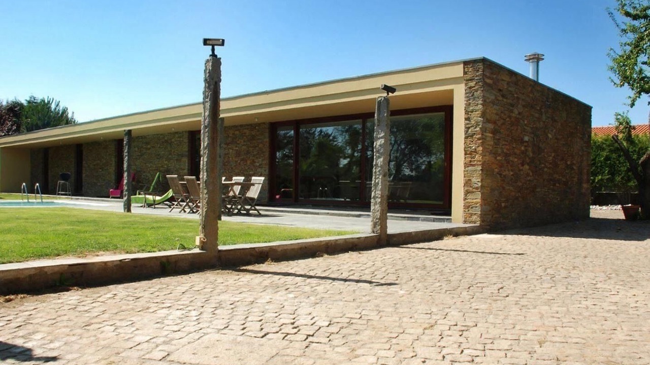 Photo of Patio Balcony in Rates