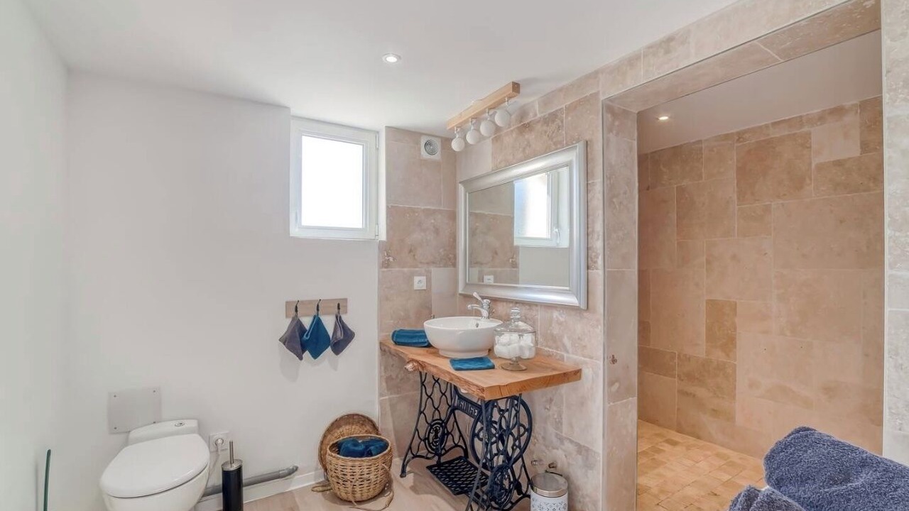 Photo of Bathroom in Casseuil
