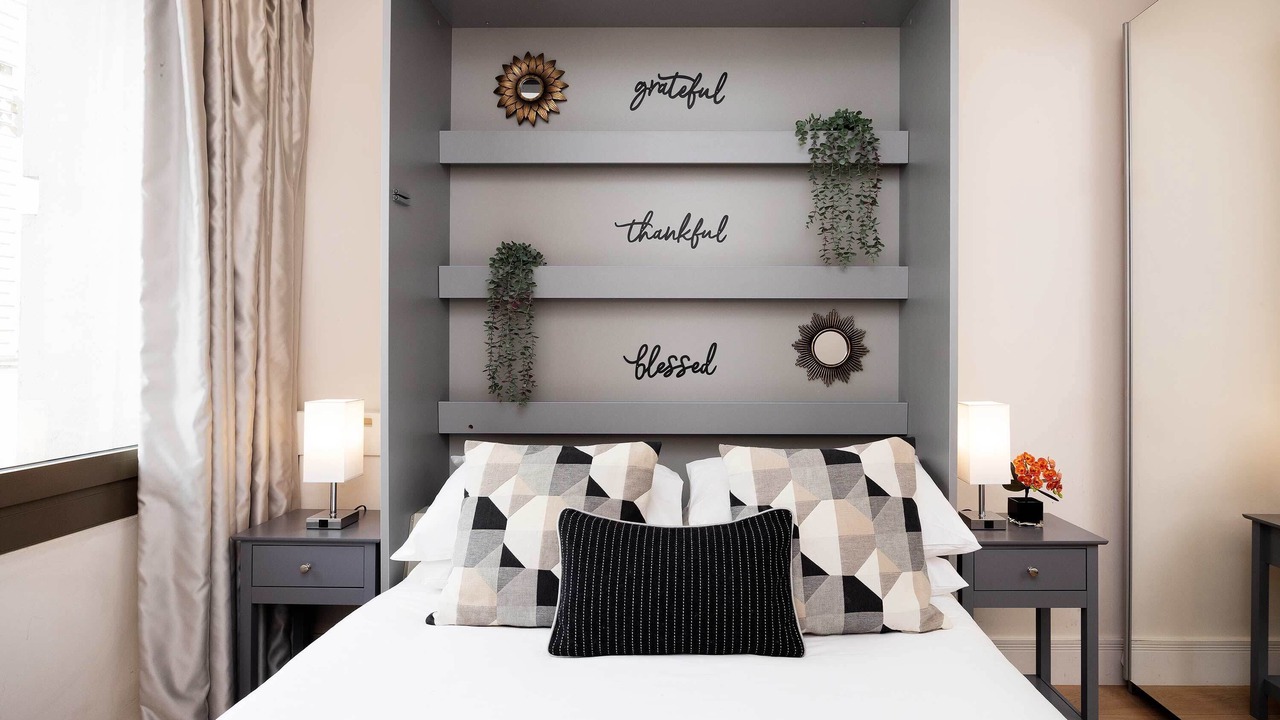 Photo of Bedroom in Bayswater