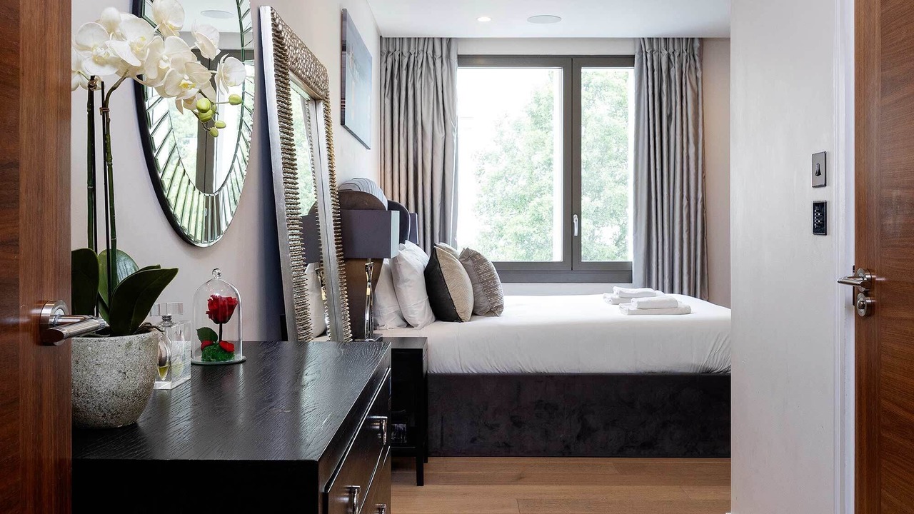 Photo of Bedroom in Bayswater