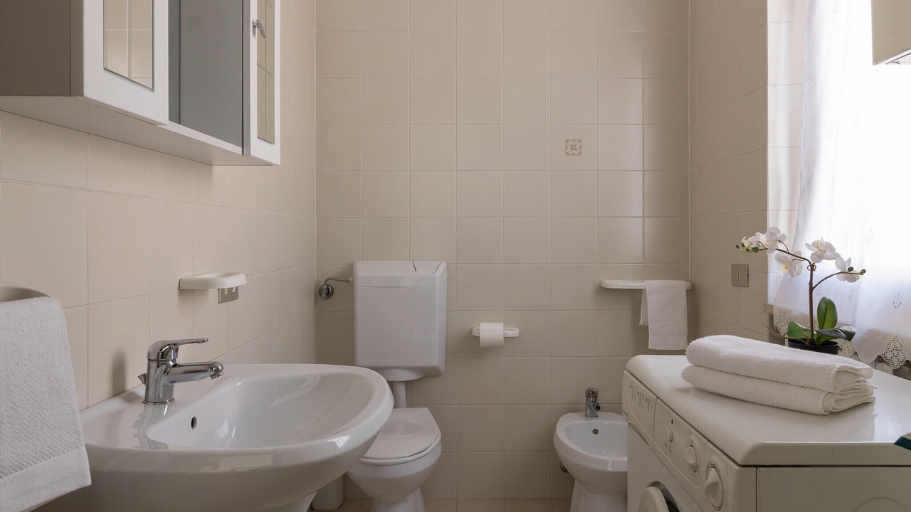 Photo of Bathroom in Oldesio