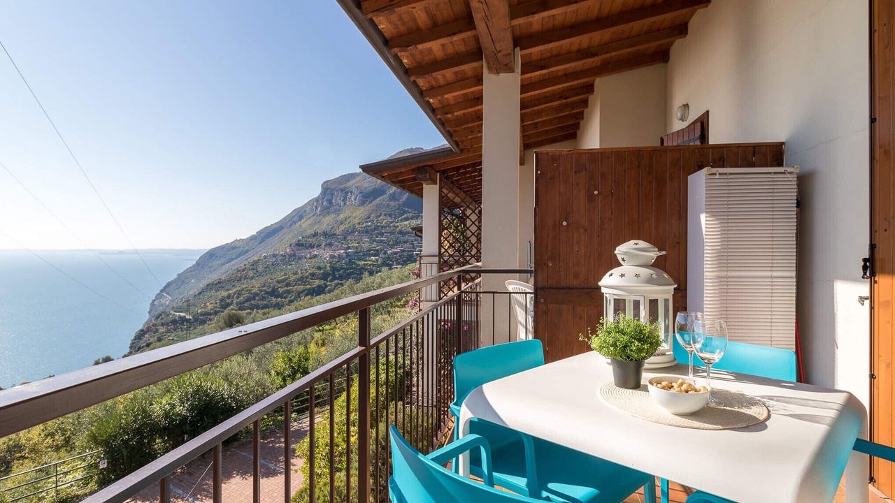 Photo of Patio Balcony in Oldesio