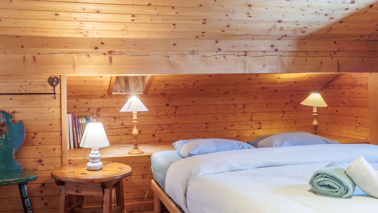 Photo of Bedroom in Champoussin
