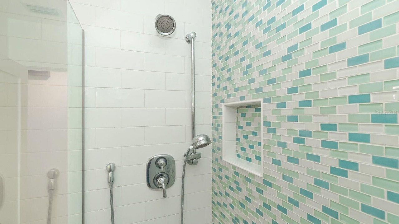 Photo of Bathroom in Indian Beach Sapphire Shores