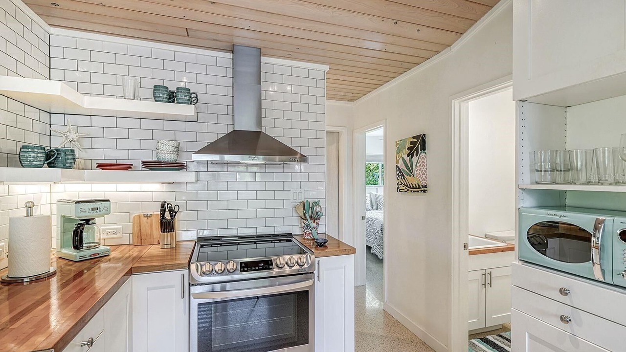 Photo of Kitchen in Indian Beach Sapphire Shores