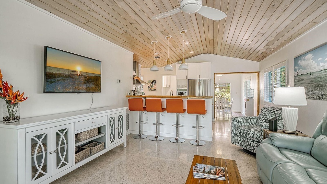 Photo of Livingroom in Indian Beach Sapphire Shores