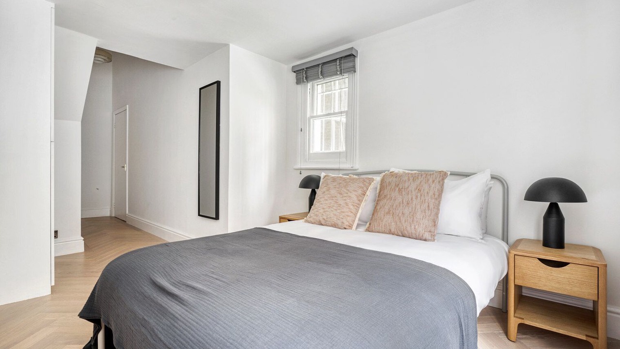 Photo of Bedroom in Bayswater