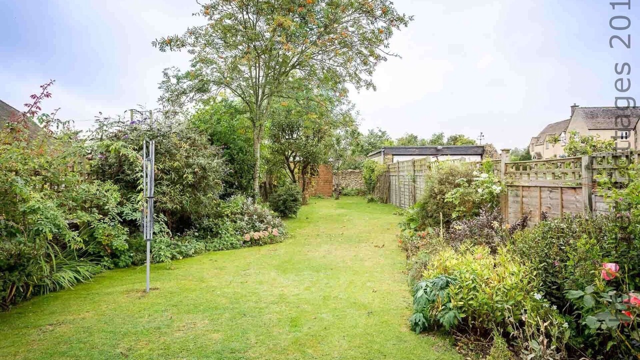 Photo of Outdoor in Southrop